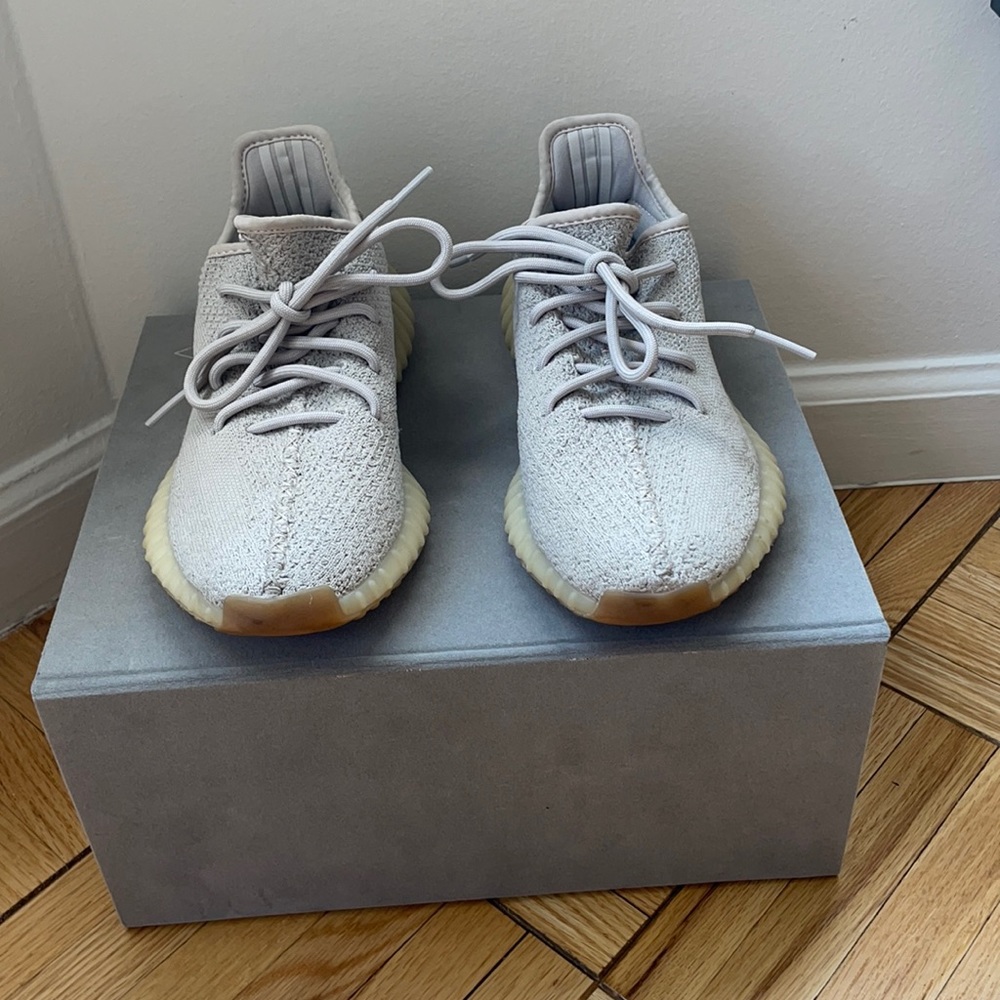 Yeezy boost 350 V2